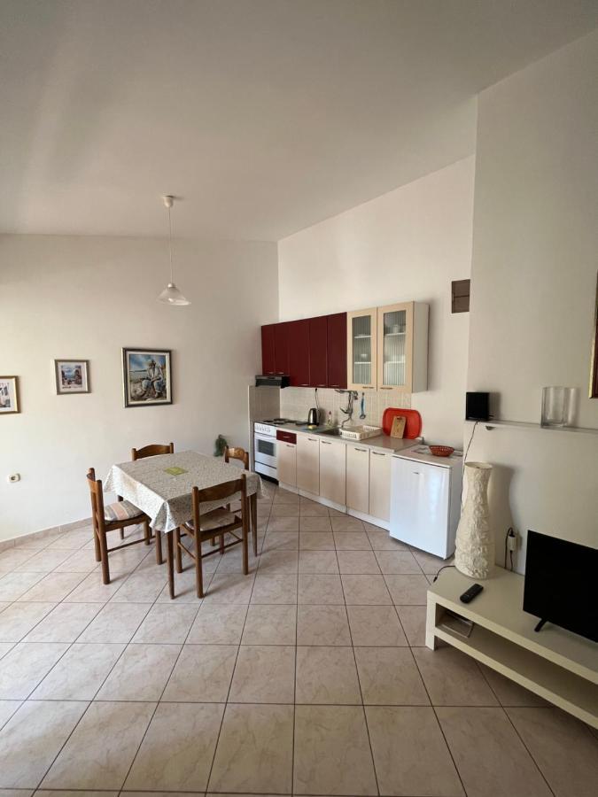 Apartments And Rooms Markovski Palit Экстерьер фото