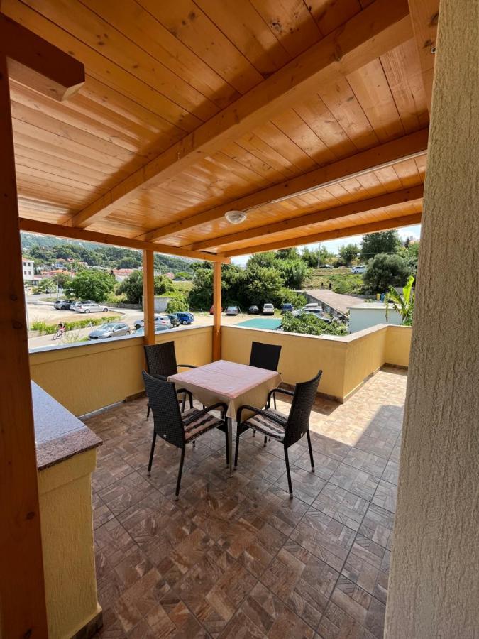 Apartments And Rooms Markovski Palit Экстерьер фото