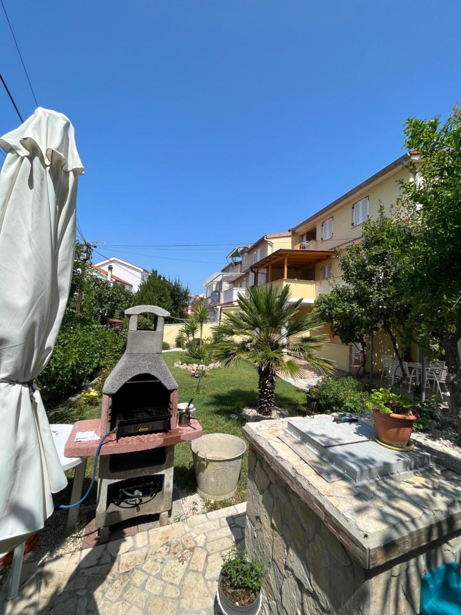 Apartments And Rooms Markovski Palit Экстерьер фото